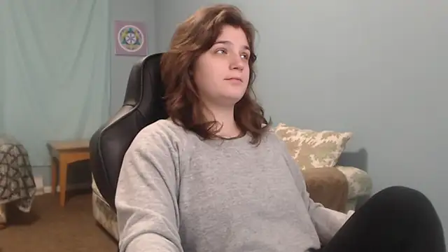 TreeJeanne online show from December 2024 01:56:02 PM