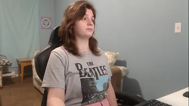 TreeJeanne online show from January 2025 02:14:02 PM