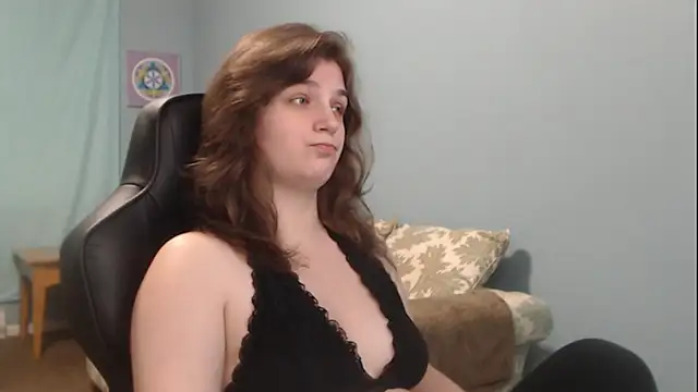 TreeJeanne online show from January 2025 05:56:01 PM