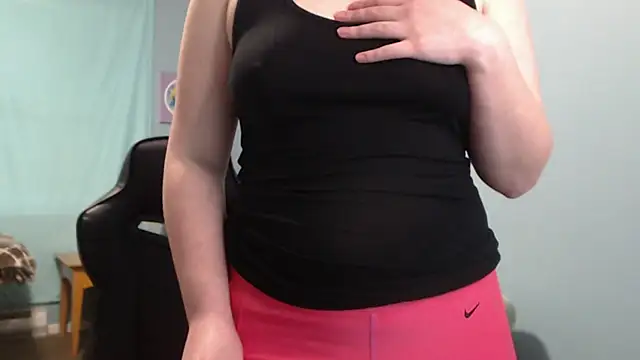 TreeJeanne online show from February 2025 05:58:01 PM