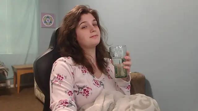 TreeJeanne online show from March 2025 12:58:02 AM