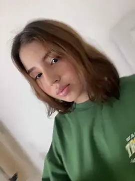 Snapshot of Lia_sex69 chatting on February 2025 11:49:01 AM Lia sex69 online show from February 2025 11:49:01 AM