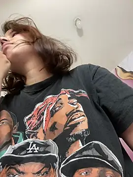 Snapshot of Lia_sex69 chatting on March 2025 10:55:02 AM Lia sex69 online show from March 2025 10:55:02 AM