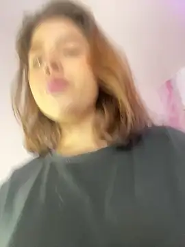 Snapshot of Lia_sex69 chatting on March 2025 05:07:01 AM Lia sex69 online show from March 2025 05:07:01 AM