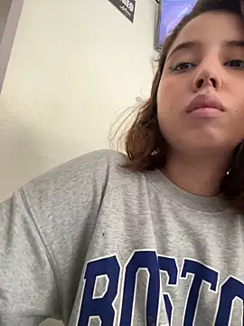 Snapshot of Lia_sex69 chatting on March 2025 06:12:02 PM Lia sex69 online show from March 2025 06:12:02 PM