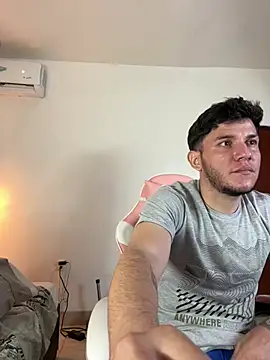 Snapshot of Lia_sex69 chatting on March 2025 04:45:02 AM Lia sex69 online show from March 2025 04:45:02 AM