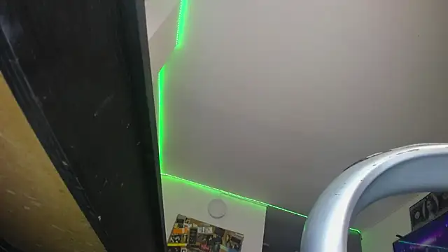 Snapshot of charlie_hotxxx chatting on January 2025 02:19:01 AM charlie hotxxx online show from January 2025 02:19:01 AM