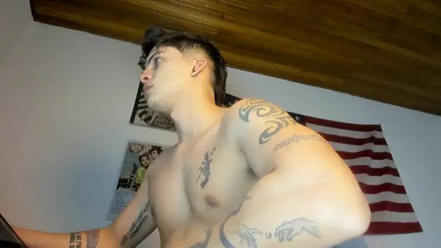 Snapshot of charlie_hotxxx chatting on October 2025 12:44:01 AM charlie hotxxx online show from October 2025 12:44:01 AM