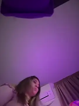 Snapshot of babyyboomm chatting on January 2025 06:46:01 PM babyyboomm online show from January 2025 06:46:01 PM