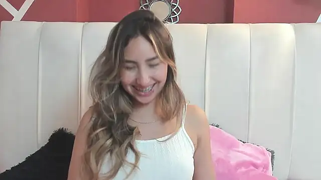  Emma Valka online show from March 2025 09:43:02 PM