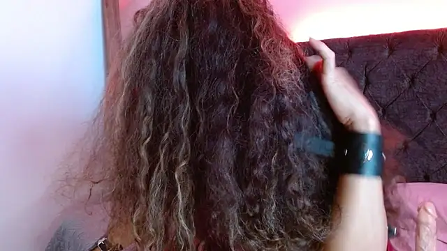 Snapshot of Alma_Sexyy chatting on February 2025 07:58:02 AM Alma Sexyy online show from February 2025 07:58:02 AM