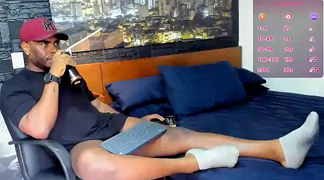 thomas santtos1 online show from February 2025 01:21:02 PM