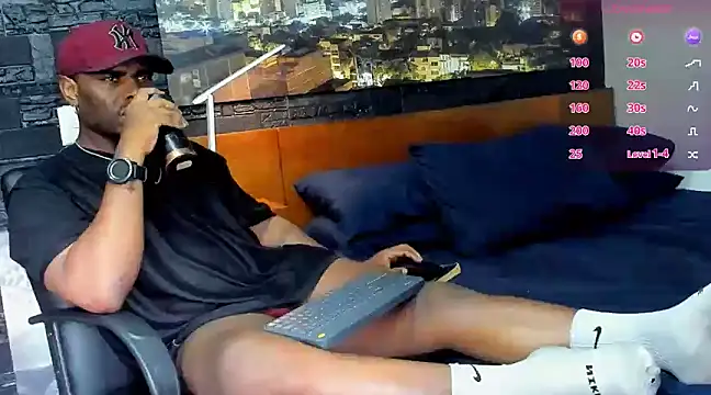 thomas santtos1 online show from March 2025 09:38:02 PM