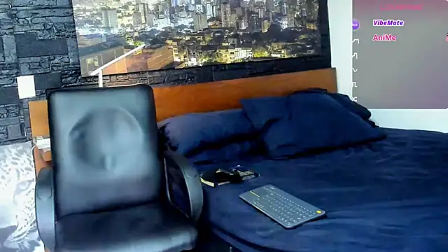 thomas santtos1 online show from March 2025 07:57:02 PM