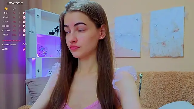 AstoriyaNight online show from October 2025 04:09:01 AM