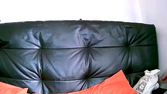 Bustypillows online show from March 2025 11:42:01 AM