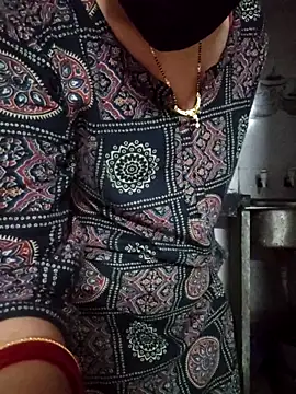 Aaradhya online show from February 2026 01:02:01 AM