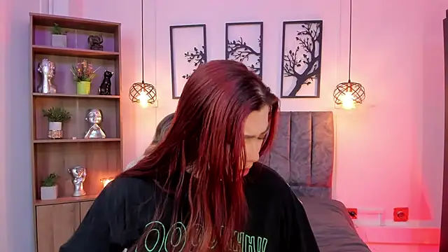 Andy and emma online show from February 2025 12:47:01 PM