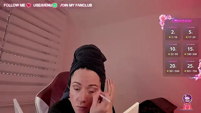 Domina Deivis online show from March 2025 07:08:02 AM