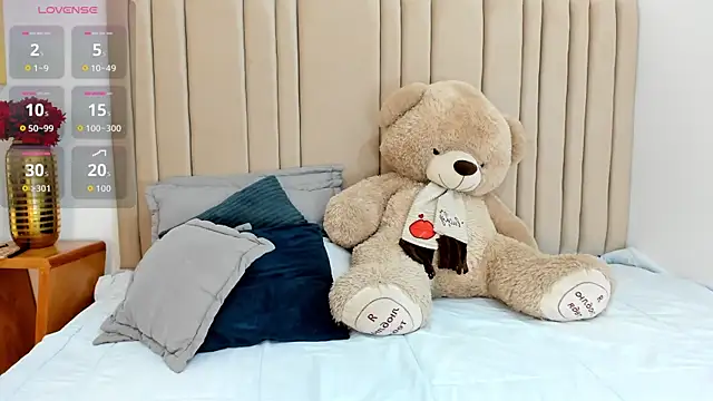 izadii online show from October 2025 06:17:01 PM