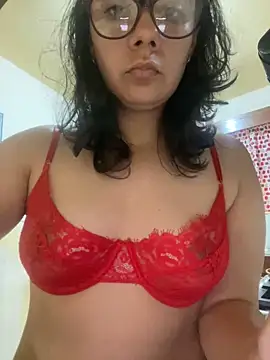 ashhleyyyy online show from October 2025 03:41:01 PM