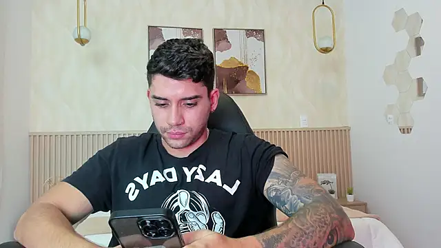 Mike montoya1 online show from October 2025 09:57:02 PM