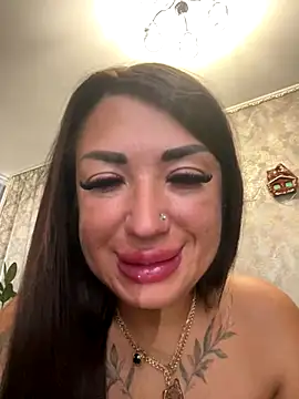 RuslanaXX online show from December 2025 03:23:01 AM