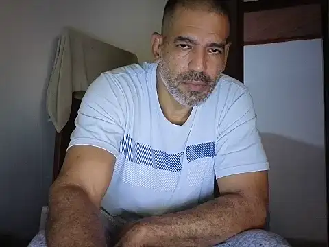 Snapshot of jackbigcock11 chatting on February 2026 02:05:02 AM jackbigcock11 online show from February 2026 02:05:02 AM