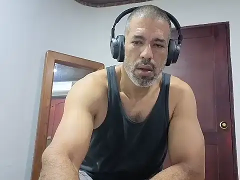 Snapshot of jackbigcock11 chatting on February 2026 01:21:01 PM jackbigcock11 online show from February 2026 01:21:01 PM