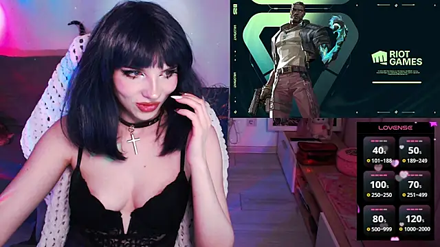 AmyBoop online show from November 2025 08:00:01 PM