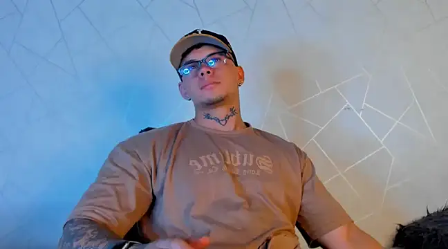 NoahhBrown online show from January 2025 03:34:02 AM