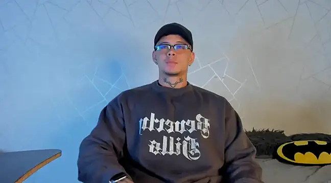 NoahhBrown online show from January 2025 03:37:02 AM