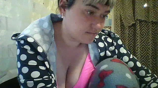 HollyLaBerry online show from May 2026 10:36:01 AM