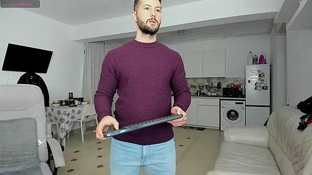 ZackFraser online show from October 2025 05:38:02 AM