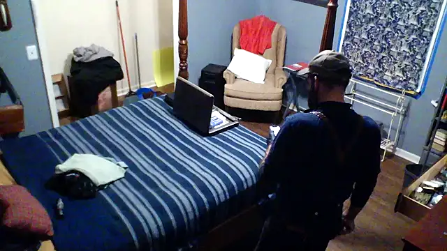 Onesieboy4daddys online show from December 2025 06:25:02 PM