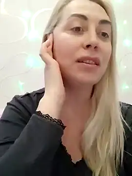 HotJanet online show from January 2025 04:36:02 PM