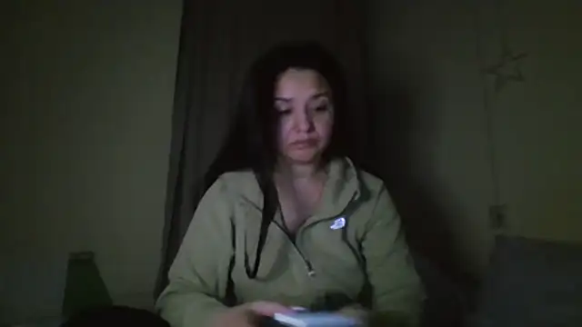 Linusya online show from February 2026 04:43:01 PM