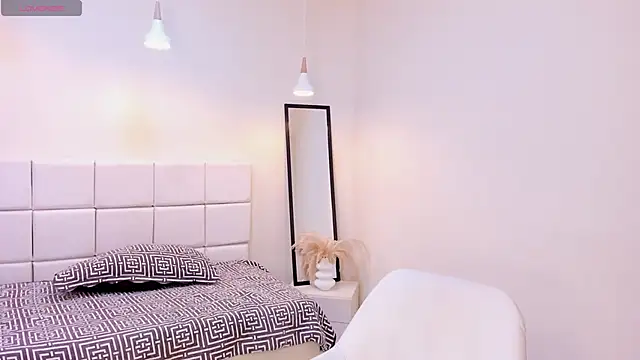 your khloe online show from January 2026 01:04:01 PM