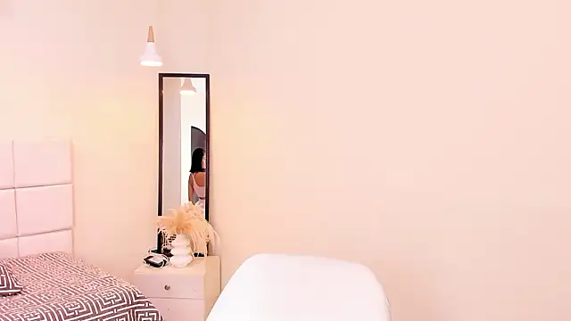 your khloe online show from February 2026 02:23:01 PM