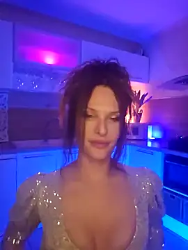 Luna Kitanna online show from December 2024 10:16:02 PM