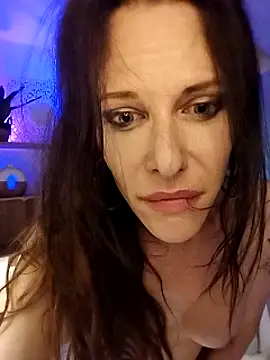 Luna Kitanna online show from March 2025 06:43:02 AM