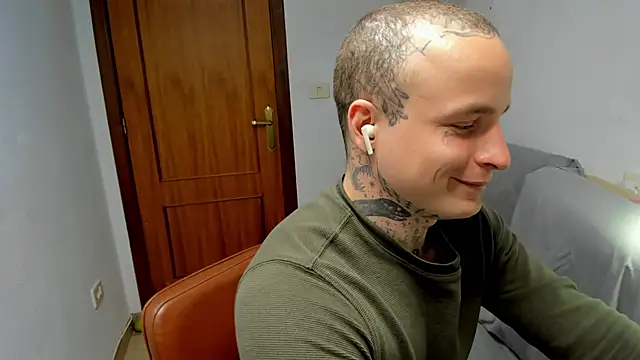 layneinchains online show from April 2026 02:36:01 PM