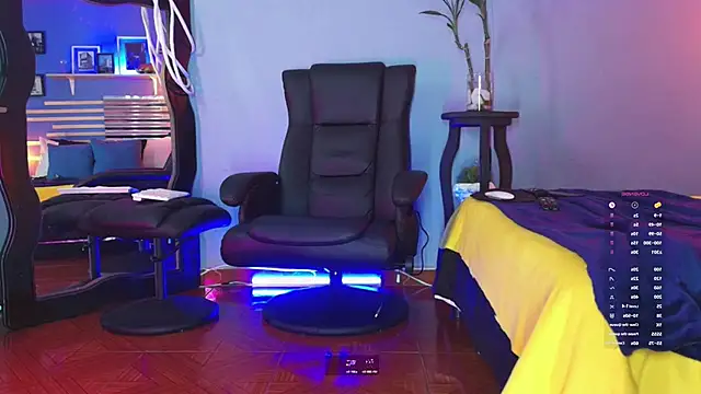 HenryBenso online show from January 2025 11:20:02 AM