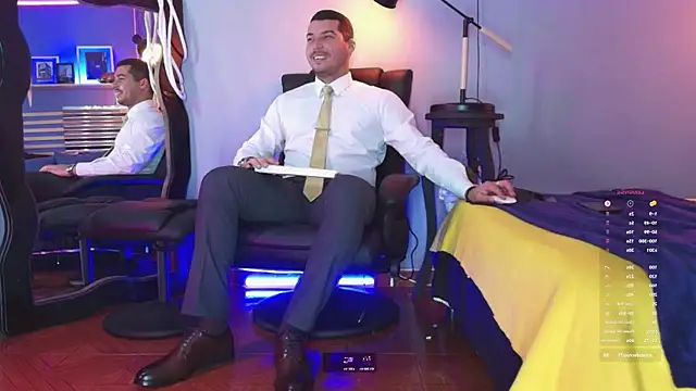 HenryBenso online show from January 2025 10:22:01 AM