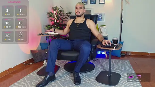 Snapshot of HenryBenso chatting on February 2026 04:50:01 PM HenryBenso online show from February 2026 04:50:01 PM