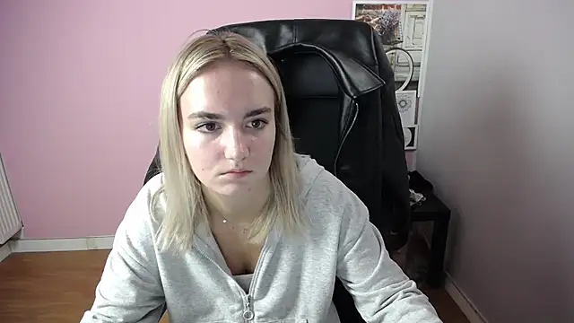 viktoria lovely online show from October 2025 08:49:01 AM