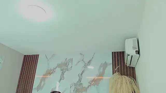 aidaadams online show from March 2025 12:37:01 PM