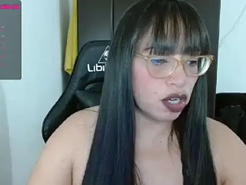 Snapshot of natashasmithe chatting on December 2024 04:16:02 AM natashasmithe online show from December 2024 04:16:02 AM