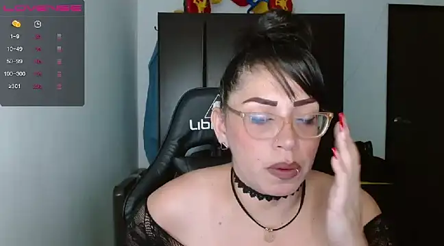 Snapshot of natashasmithe chatting on January 2025 11:47:01 PM natashasmithe online show from January 2025 11:47:01 PM