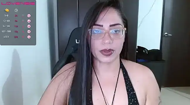 Snapshot of natashasmithe chatting on February 2025 04:25:01 AM natashasmithe online show from February 2025 04:25:01 AM